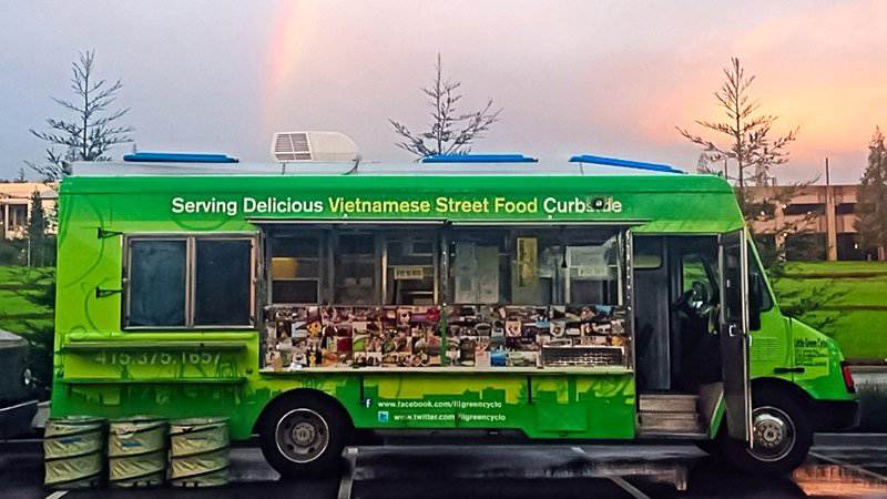 ru_tj_green-food-truck-800x450